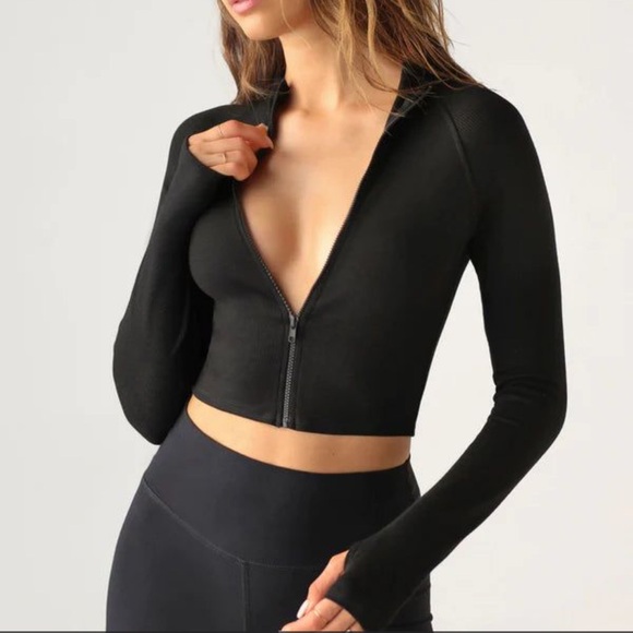 LIKE NEW JOAH BROWN CROP ZIP LONG SLEEVE - Picture 2 of 8